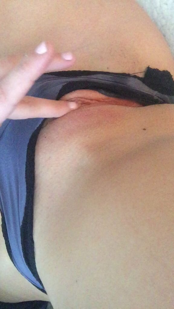 Kelly Rohrbach Masturbating Selfie Leaked Celebrity Leaks Scandals Sex Tapes Naked Celebrities