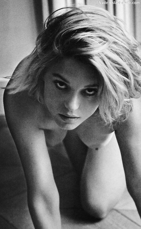 Lea Seydoux Nude Naked Boobs Big Tits Horny Celebrity Leaks Scandals Leaked Sextapes