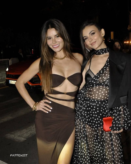 Victoria Justice and Madison Reed Sexy Tits and Ass